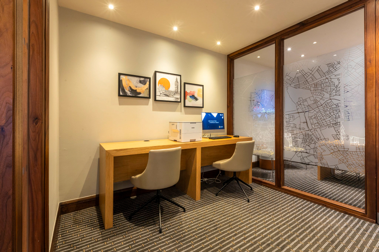 Holiday Inn LONDON - REGENT'S PARK, London