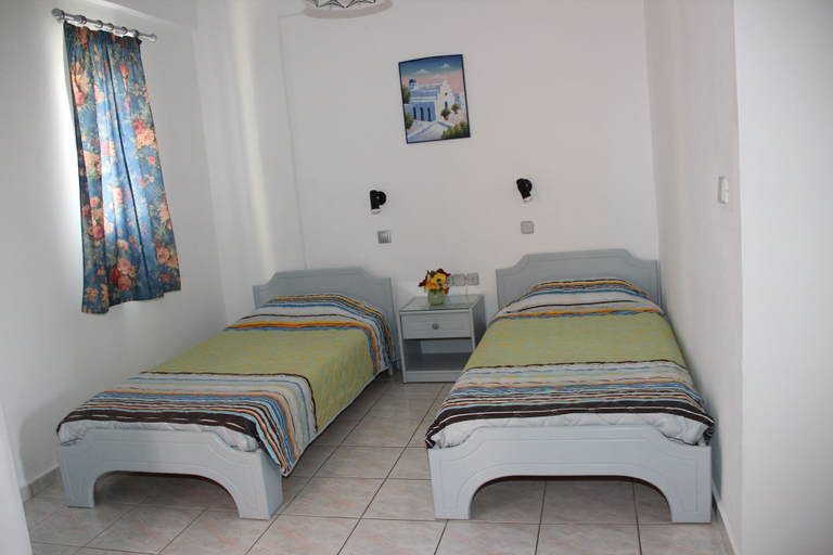 Bedroom 5, Marianna Studios, Crete
