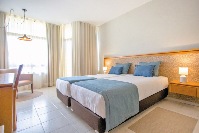 Bedroom 3, Auramar Beach Resort, Albufeira