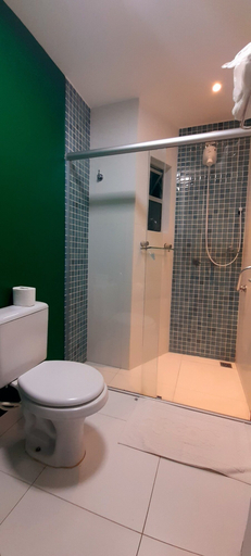 Bathroom 4, Lagoa Quente Hotel, Caldas Novas