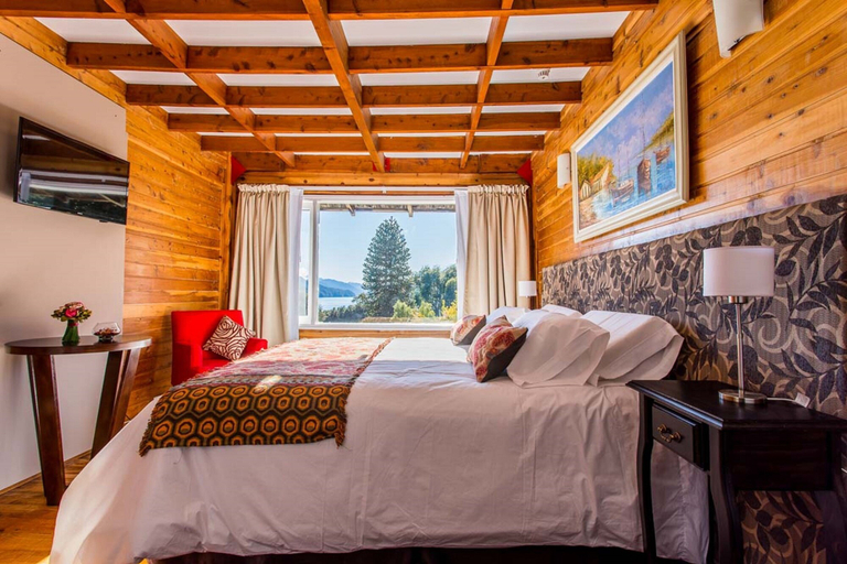 Bedroom 2, Faraway, Los Lagos