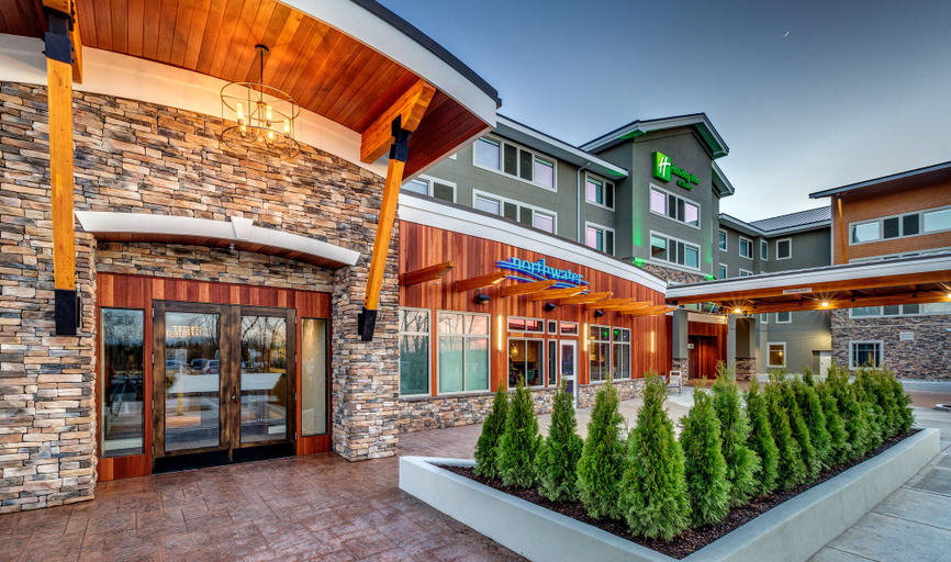 Exterior & Views 2, Holiday Inn & Suites BELLINGHAM by IHG, Whatcom