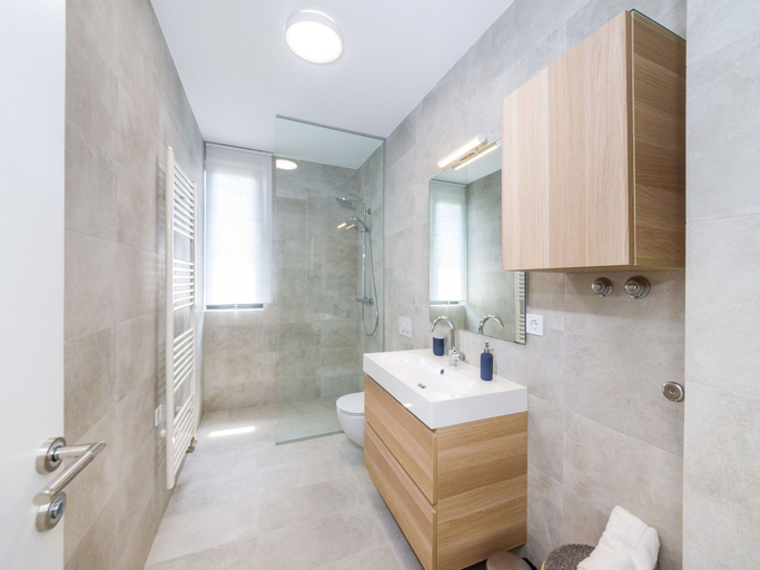 Bathroom 4, Modern Villa in Bibinje With Terrace, Sukošan
