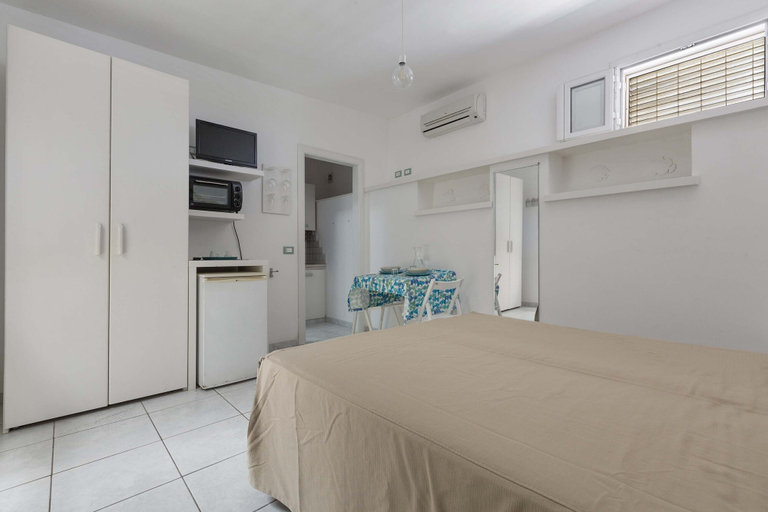 Room 4, 2881 Punta Cassano - Mono Comfort by Barbarhouse, Lecce