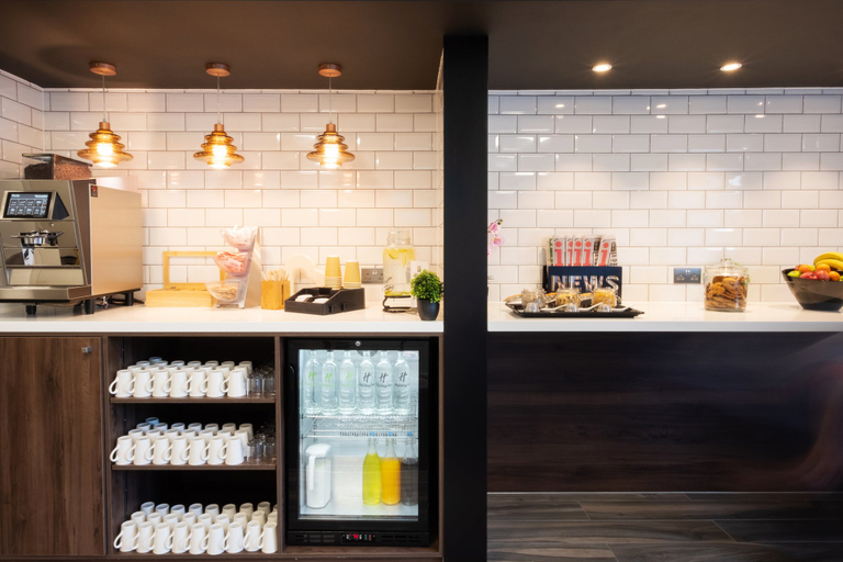 Food & Drinks 3, Holiday Inn LEICESTER by IHG, Leicester