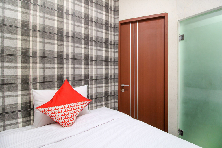 Bedroom 5, Capital O 217 A1 Hotel, Surabaya