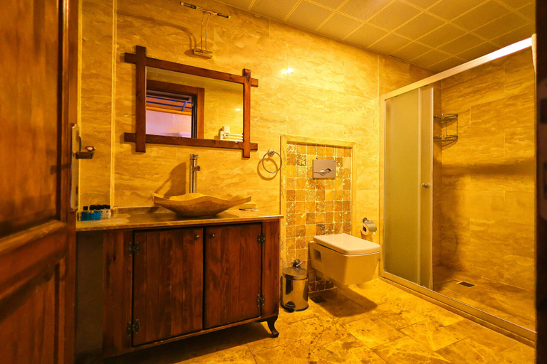 Bathroom 5, Empire Cave Hotel, Nevşehir