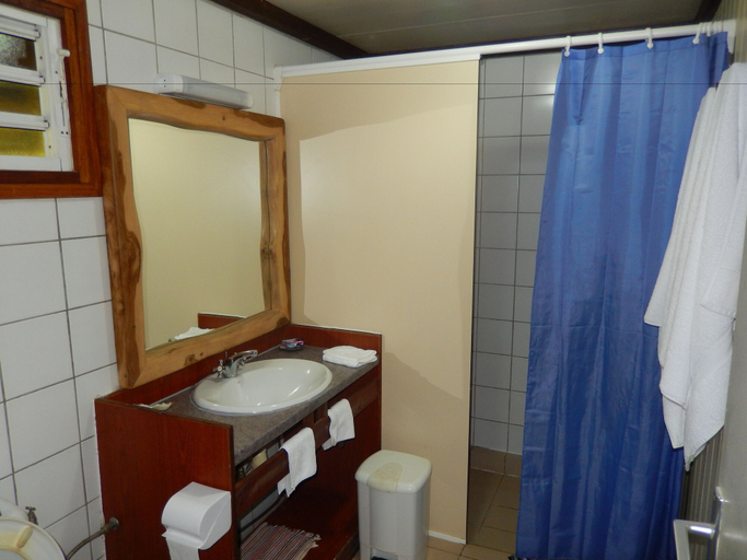 Bathroom, Pueu Village