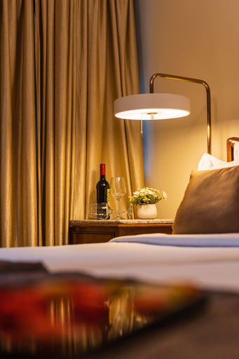 Bedroom 3, De Mandarin Beach Resort Suites & Villas, North Goa