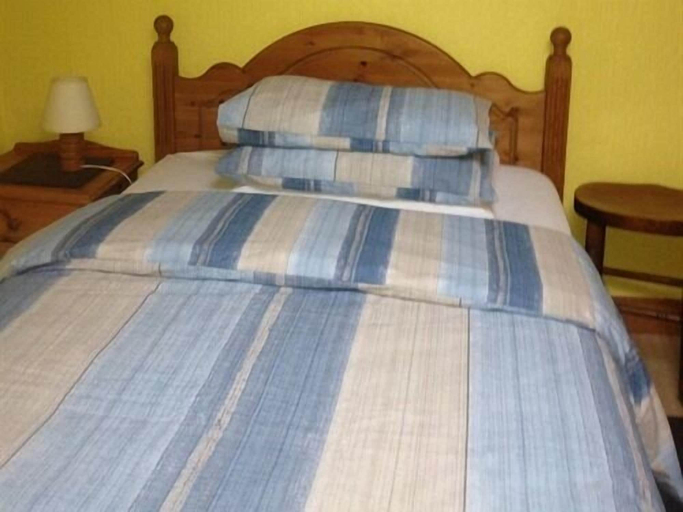 Bedroom 3, Quicksilver Mail, Somerset