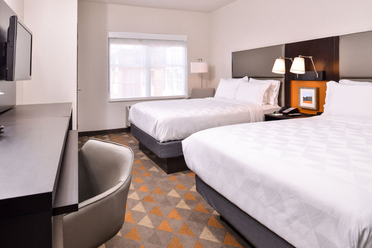 Bedroom 5, Holiday Inn & Suites DALLAS-ADDISON by IHG, Dallas