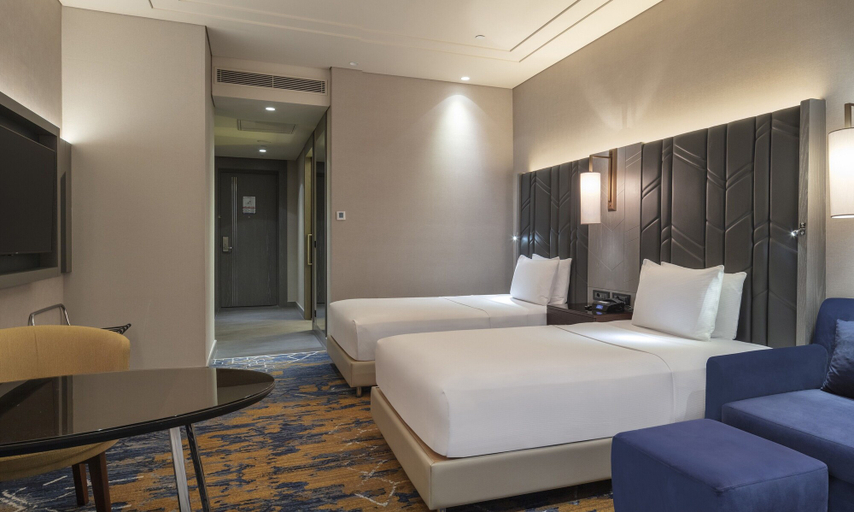 Bedroom 3, Hilton Istanbul Bakirkoy, Zeytinburnu