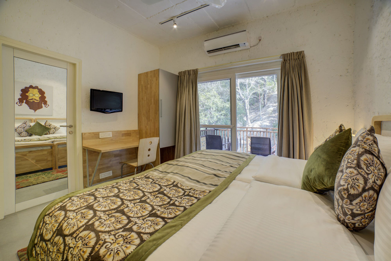Bedroom 3, Bedzzz Rishikesh by Leisure Hotels, Garhwal