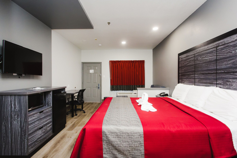 Bedroom 8