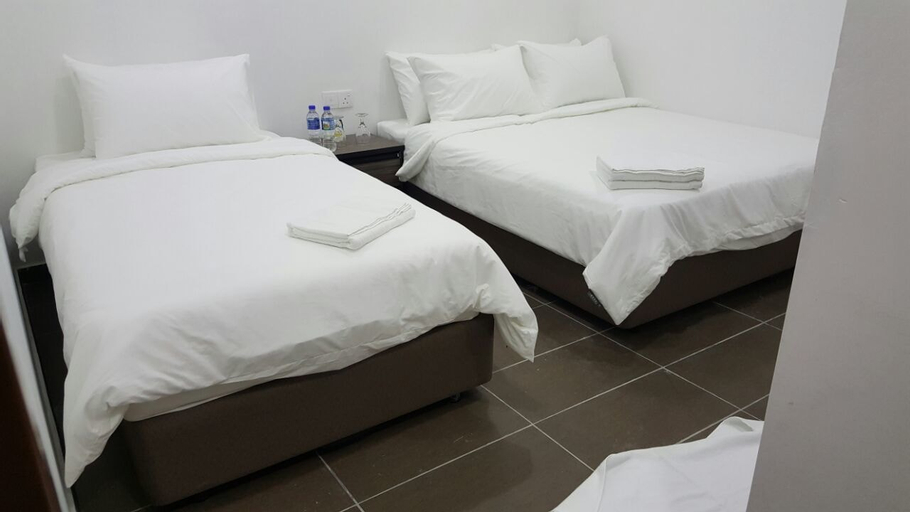 Bedroom 14