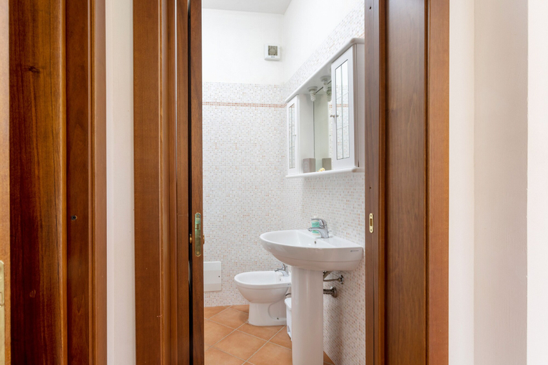 Bathroom 3, Countryside Sicily House - GROUND FLOOR, Trapani