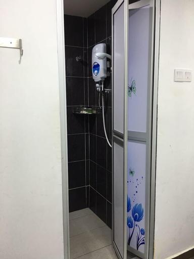 Bathroom 5