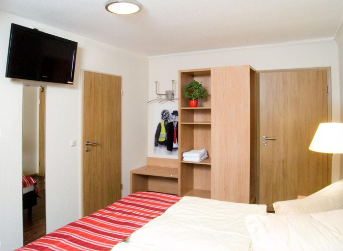 Bedroom 15