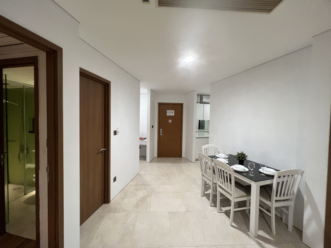 Dining Room 12