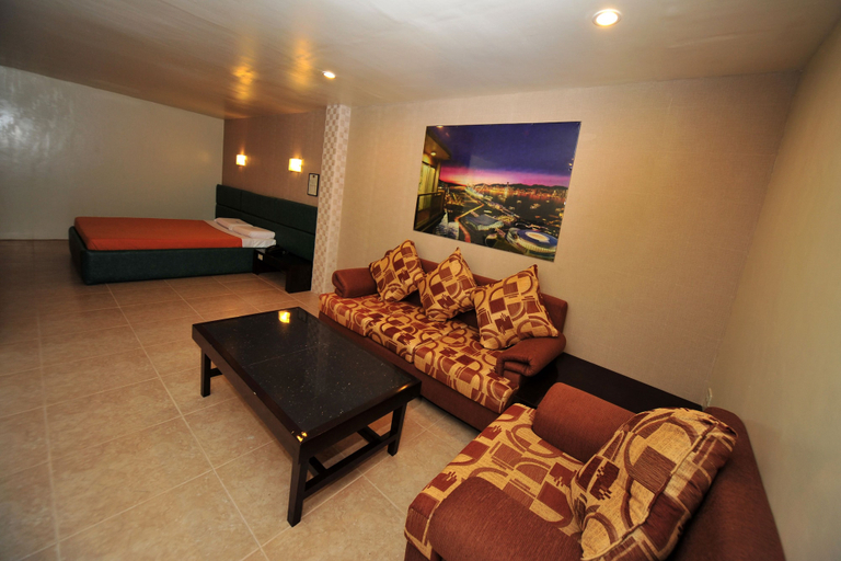 Others 5, Hollywood Drive-In Hotel, Baguio City