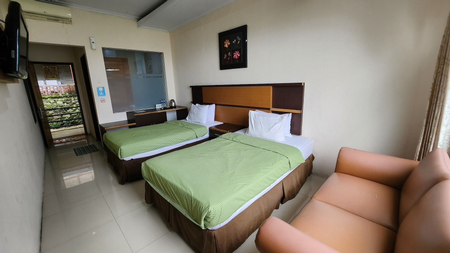 Bedroom 12