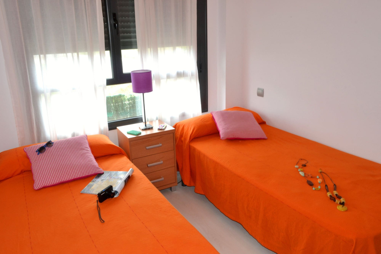 Bedroom 3, Apartamentos Torredembarra, Tarragona