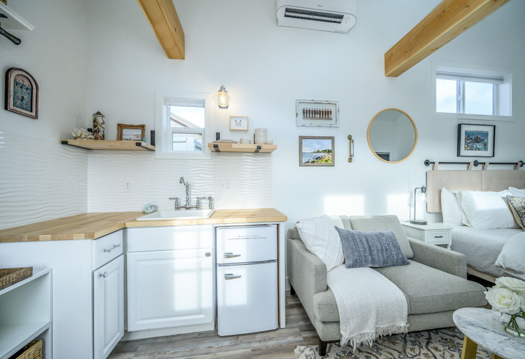 Others 5, The Boutique Retreat, Yamhill