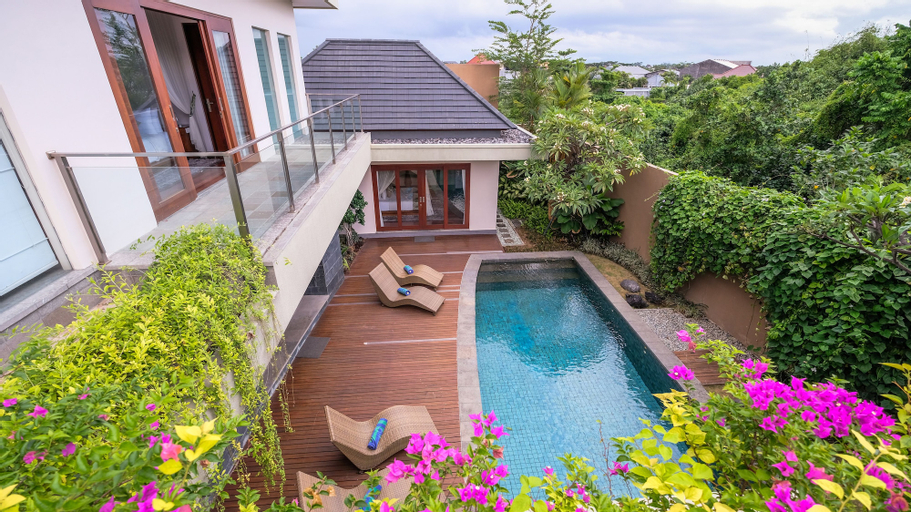Swimming Pool 1
