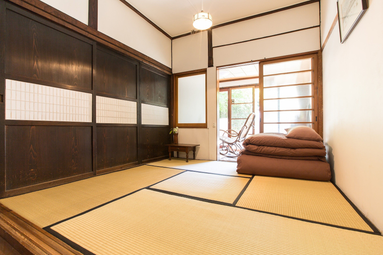Bedroom 5, Guest House Kura - Hostel, Suzaka