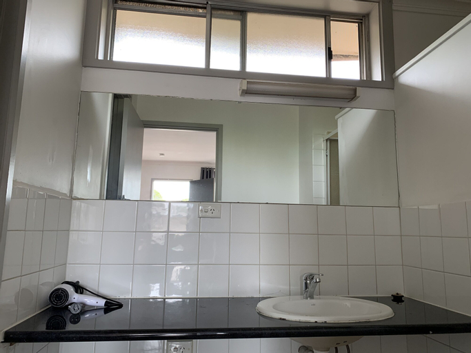 Bathroom 8
