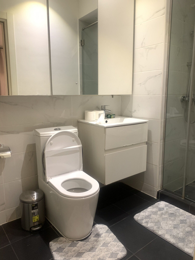 Bathroom 4, RT properties, Accra