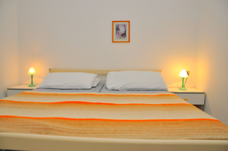 Bedroom 2, Condominio Tucano, Venezia
