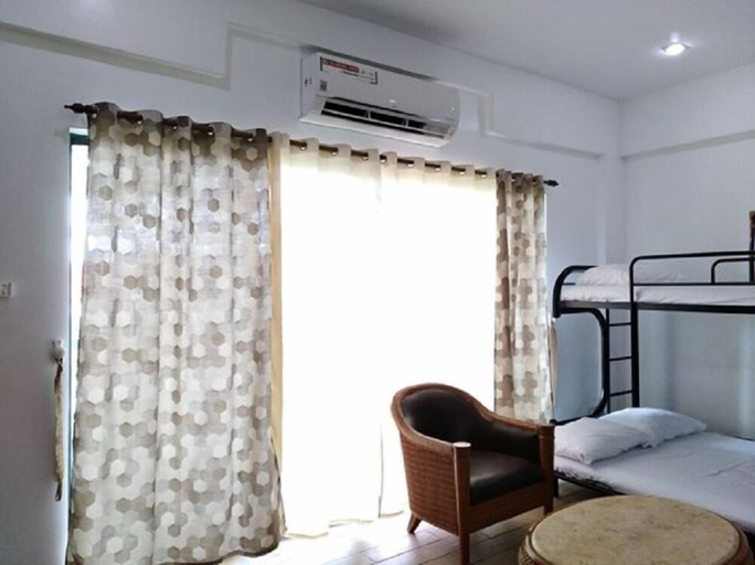 Bedroom 2, Michelle's Canyon Cove, Nasugbu