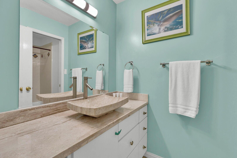 Bathroom 3, Cozy, Single Story Townhome With Backyard & Grill!, Cameron