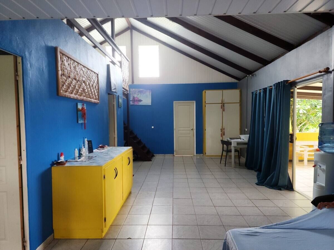 Bedroom 5, Villa De La Baie
