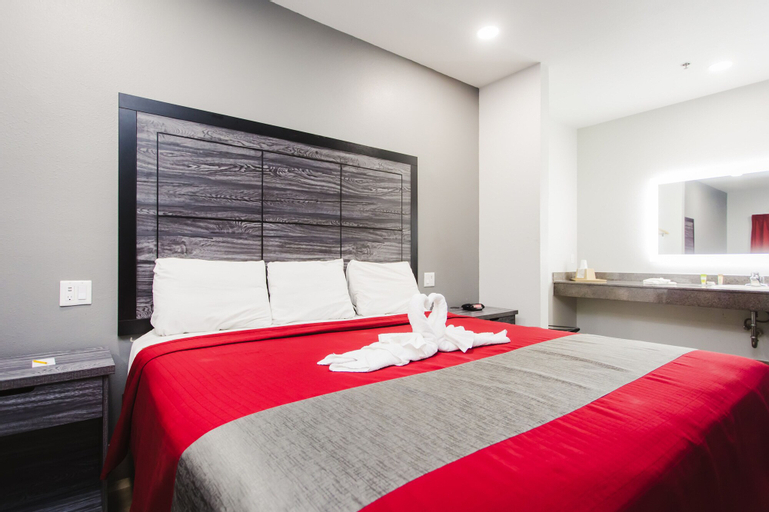 Bedroom 6
