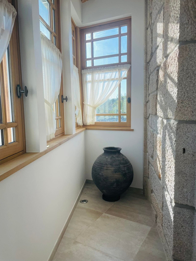 Others 4, Casa Guardião, Chaves