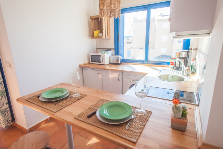 Others 4, Beach House with Balcony and ocean view, Cádiz