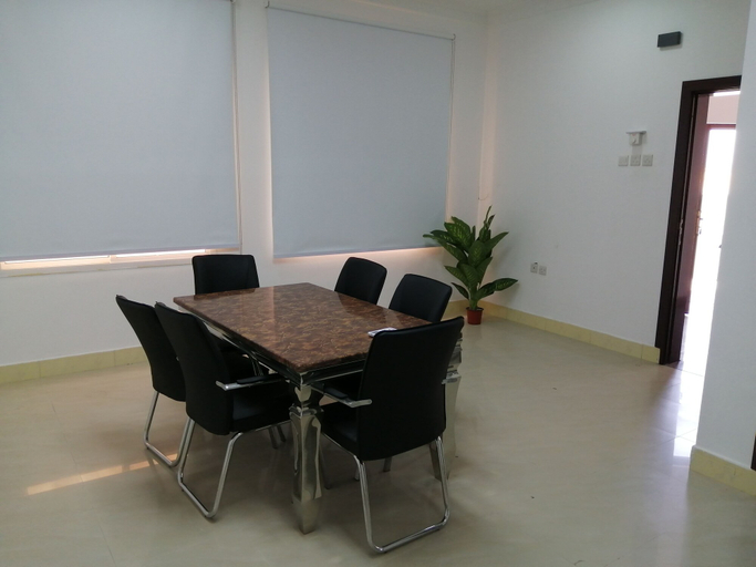 Others 5, Balqees Villa, Seeb