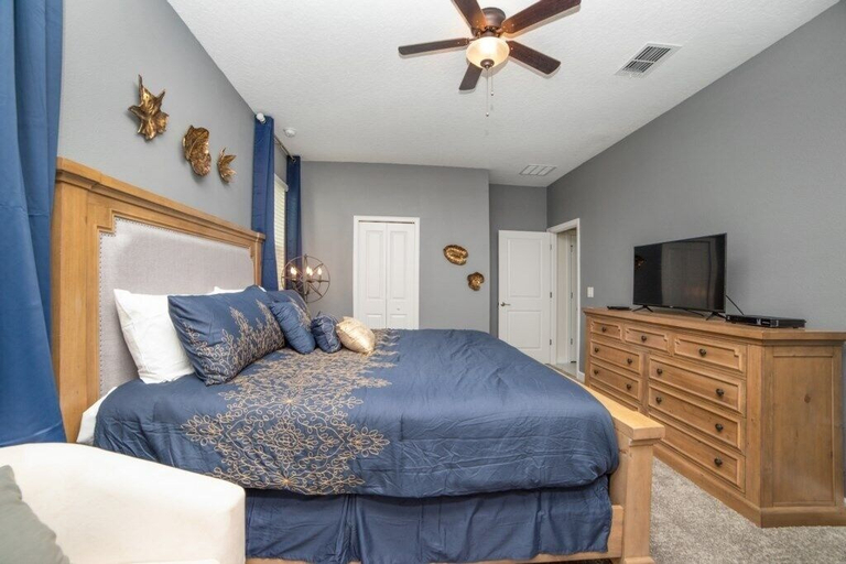 Bedroom 2, 8812cruden 8 Bedroom Villa by RedAwning, Osceola