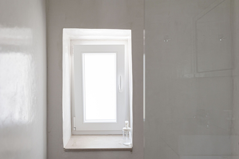Bathroom 4, Militiko Residence, Vlorës