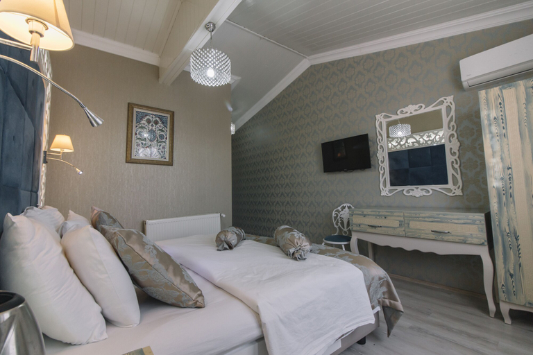 Bedroom 4, Melrose Viewpoint Hotel, Akköy
