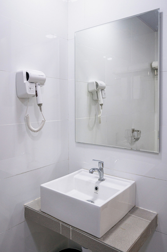 Bathroom 4, Semporna City Hotel, Semporna