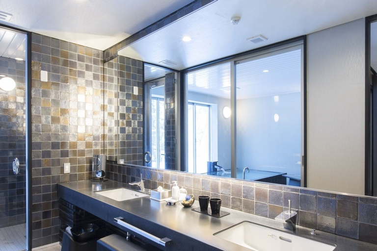 Bathroom 3