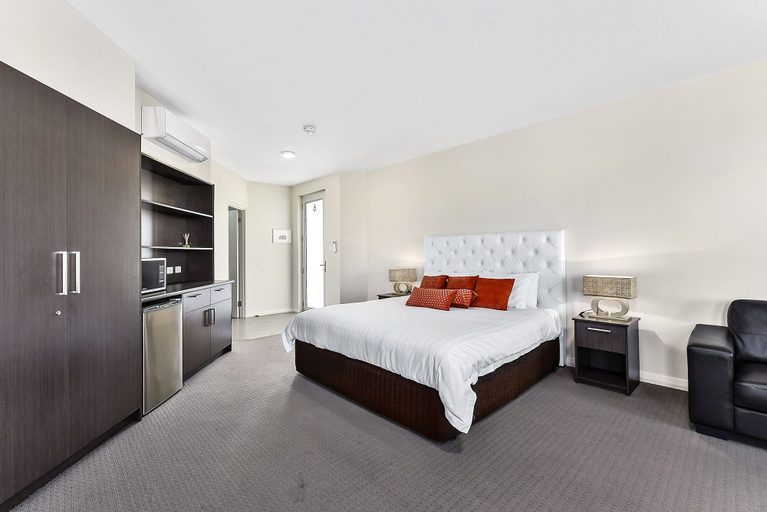 Bedroom 3, Robe Marina Accommodation, Robe