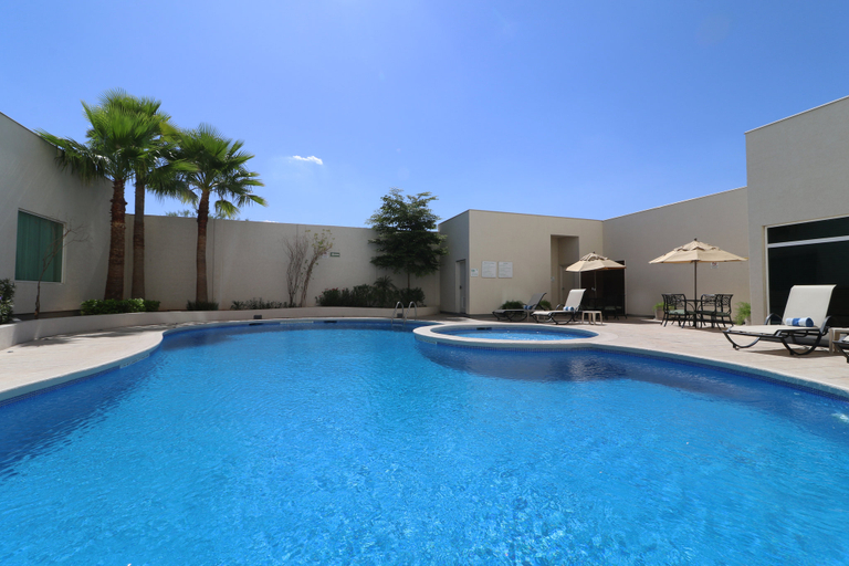 Sport & Beauty 3, Holiday Inn & Suites HERMOSILLO AEROPUERTO by IHG, Hermosillo