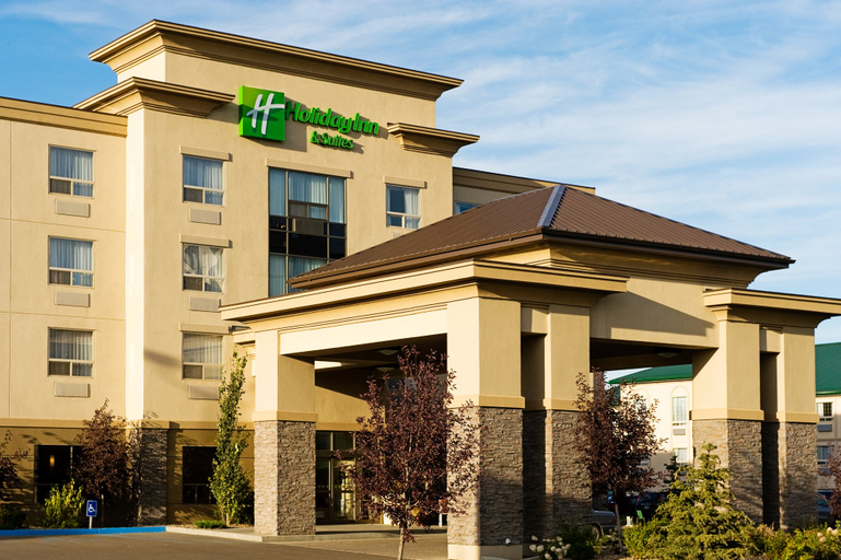 Exterior & Views 3, Holiday Inn & Suites LLOYDMINSTER by IHG, Division No. 10