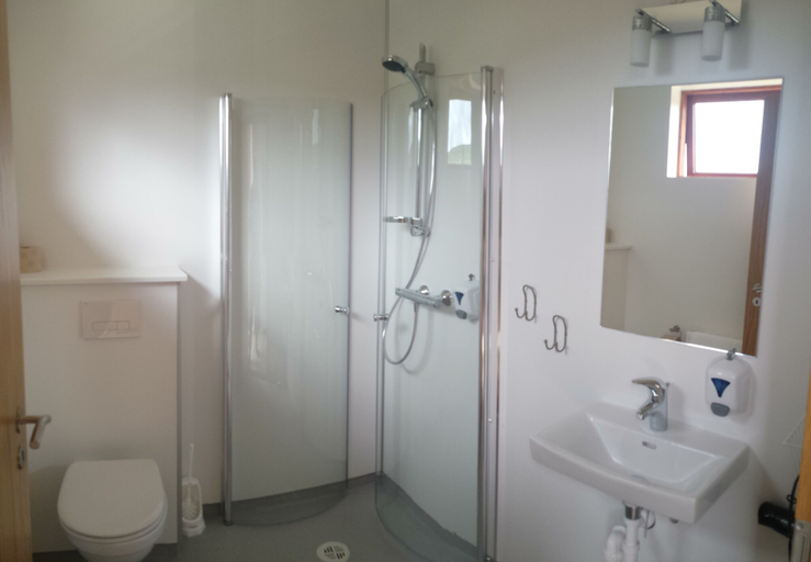 Bathroom, Guesthouse Hvitafell, Reykdælahreppur