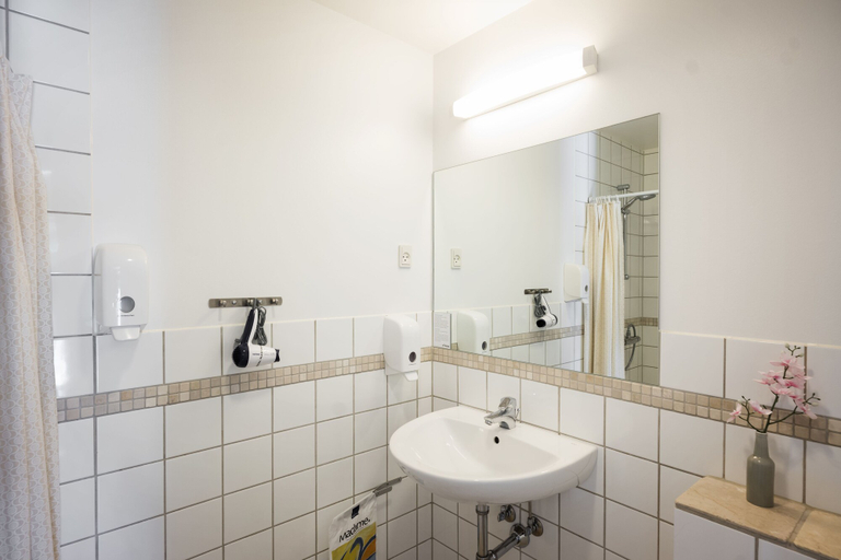 Bathroom 4, OnlySleep, Helsingør