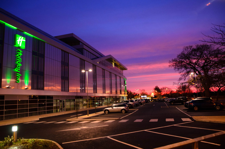 Exterior & Views 4, Holiday Inn SOUTHEND by IHG, Essex